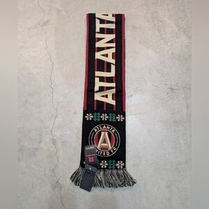 NWT Atlanta United FC Scarf MLS Christmas Snowflake MLS Soccer Football